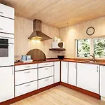 펜션 8 Person In Blokhus-by Traum