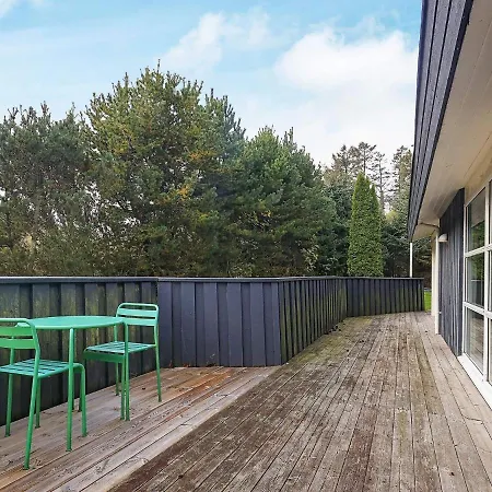 Holiday home Lvii